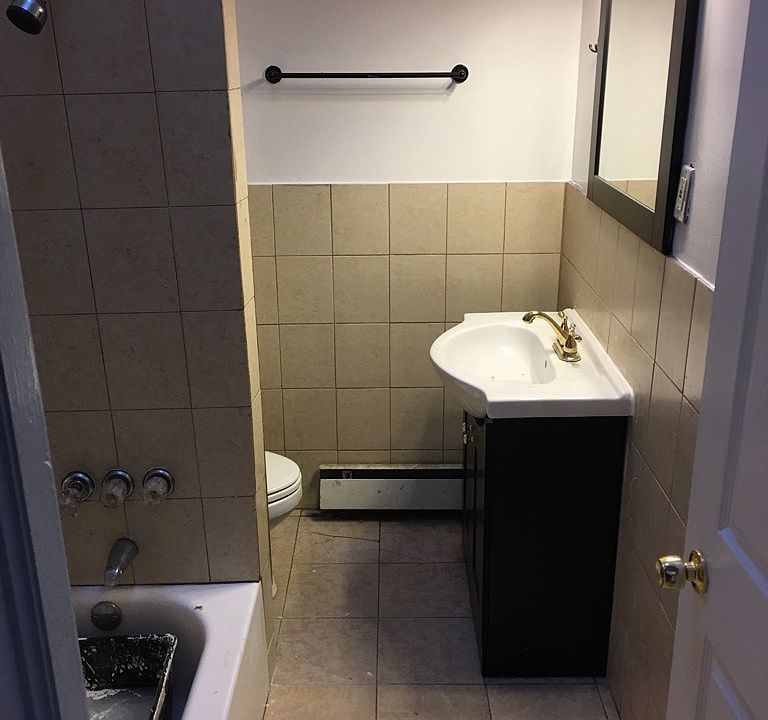 1st image of 3855 Frankford Ave