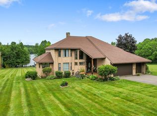 781 Zions Hill Rd, Dexter, ME 04930