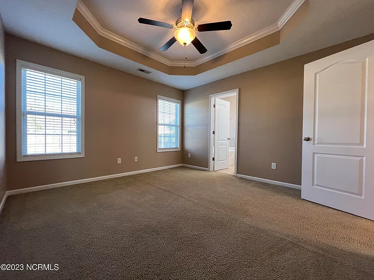 704 Radiant Dr — Photo 11