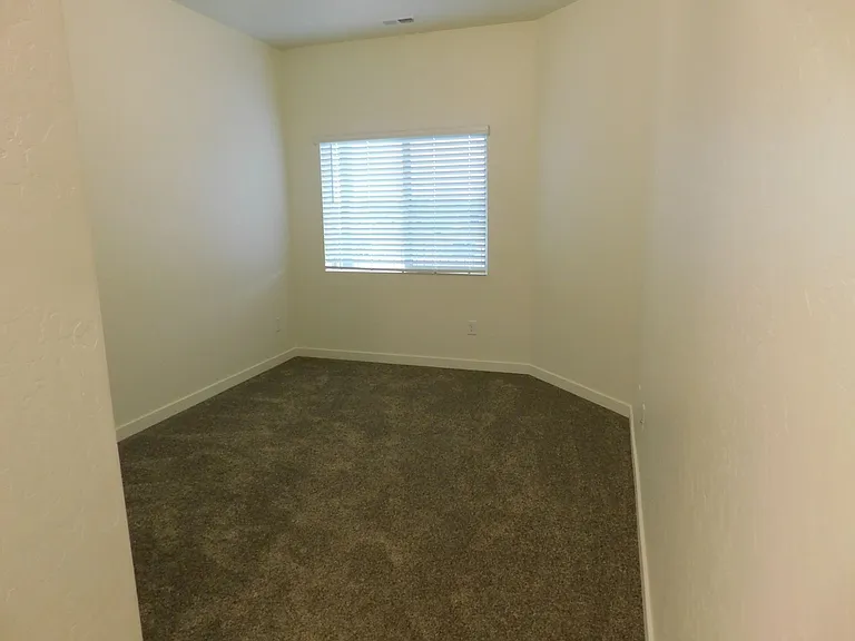 662 Brookwillow Dr — Photo 6