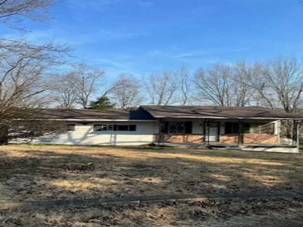 11114 Holiday Shores Dr, Bismarck, MO 63624