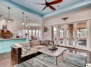 1105 County Road 284, Liberty Hill, TX 78642
