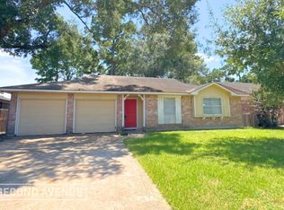 10006 Valley Park Dr, Houston, TX 77078