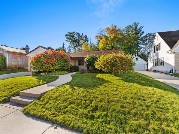 217 Park STREET, Sheboygan Falls, WI 53085