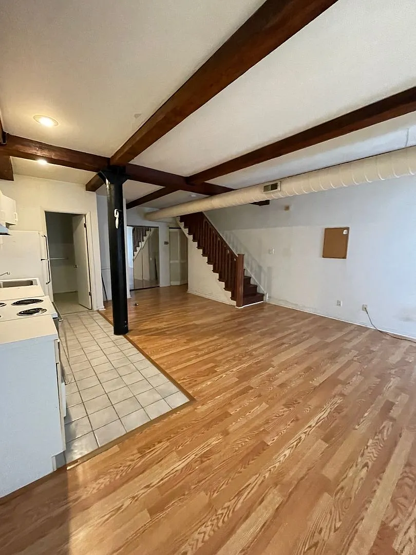 Cigar Factory Apartments — Photo 2