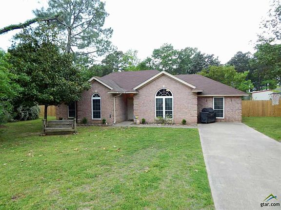 2nd image of 15804 Echo Glen Dr