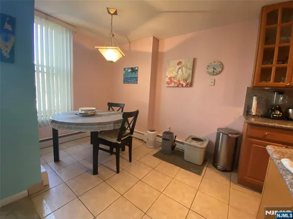 10 River Rd APT H, Nutley, NJ 07110