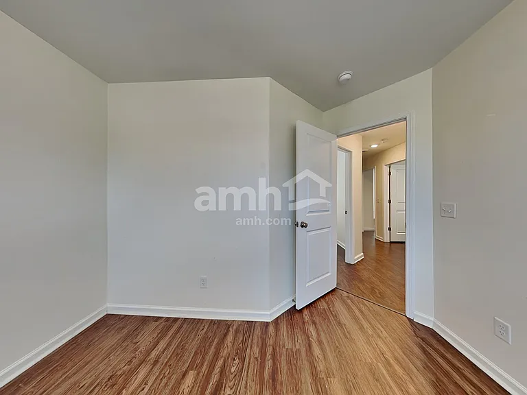 321 Crabapple Cir — Photo 20