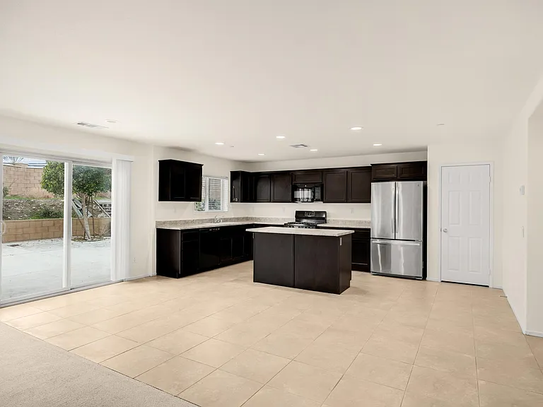 6922 Sunbeam Way — Photo 12