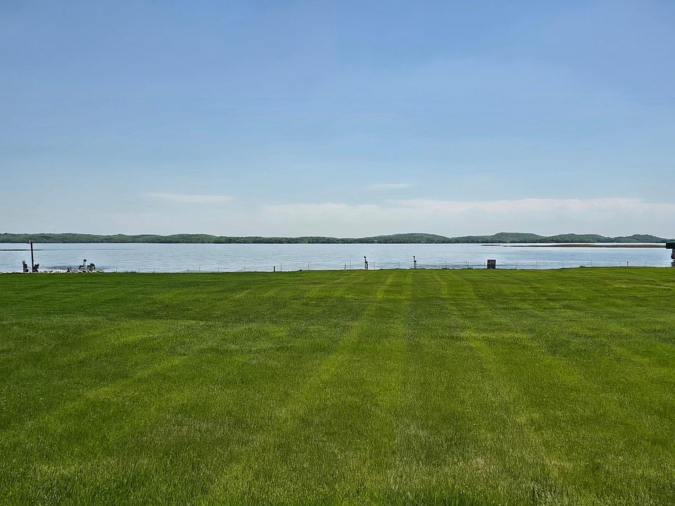 1st image of 4 Bass Harbor Rd