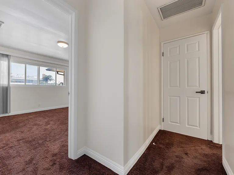 8612 S 12th Ave #3C — Photo 9