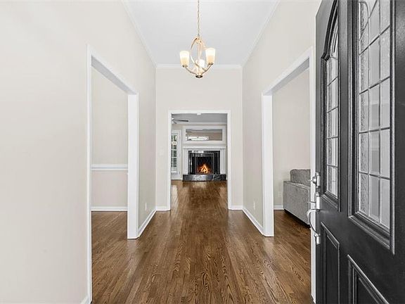 2nd image of 227 Rollingwood Cir NW