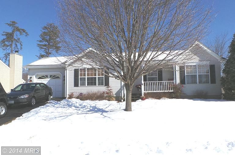 1st image of 2 Thornberry Ln