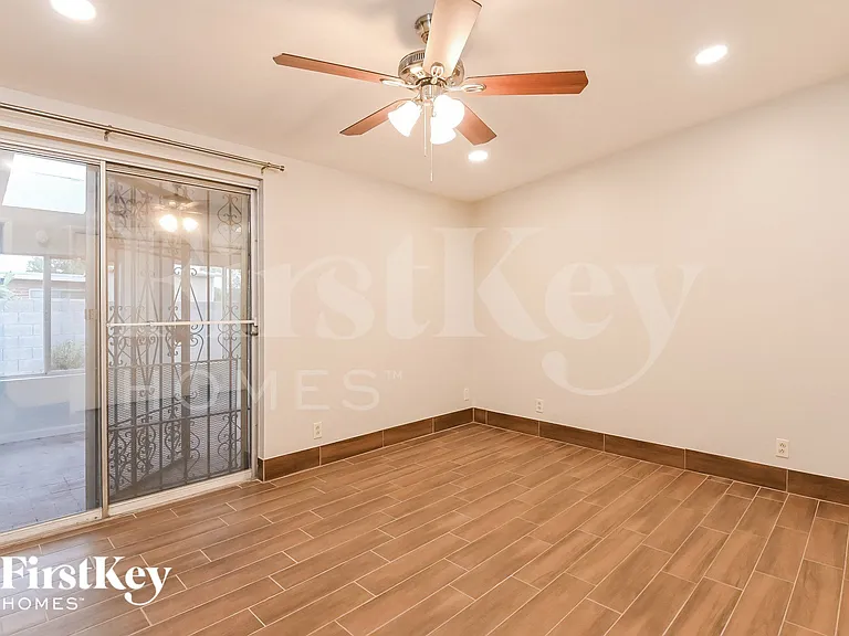 8940 E Pine Valley Dr — Photo 7