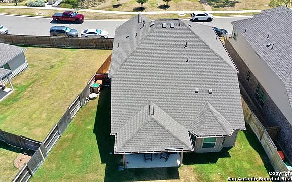 5th image of 1273 Cross Gable