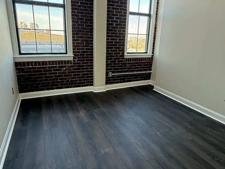 315 New St #613 — Photo 17
