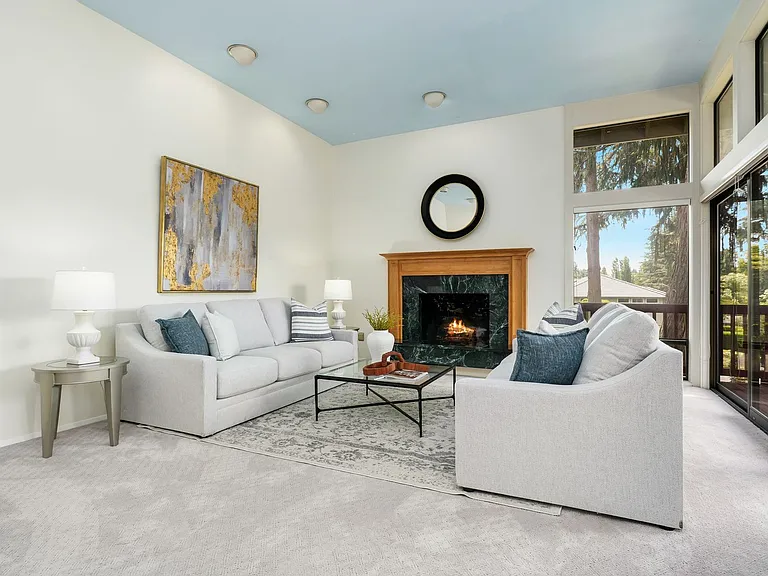 8808 NE 14th St — Photo 3