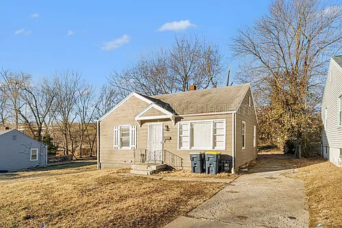 7412 Bellefontaine Ave Photo 1