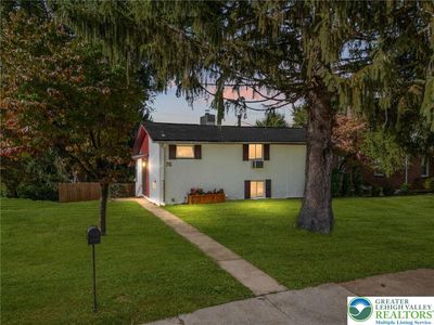 76 S Buttonwood St, Macungie, PA, 18062