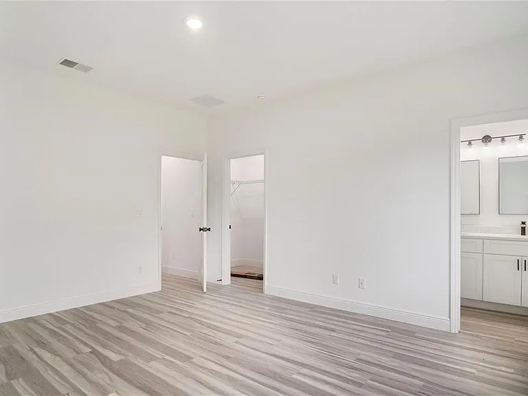 417 Marion Oaks Ln — Photo 11