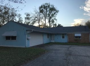 153 Lawton Ln, Bolingbrook, IL 60440