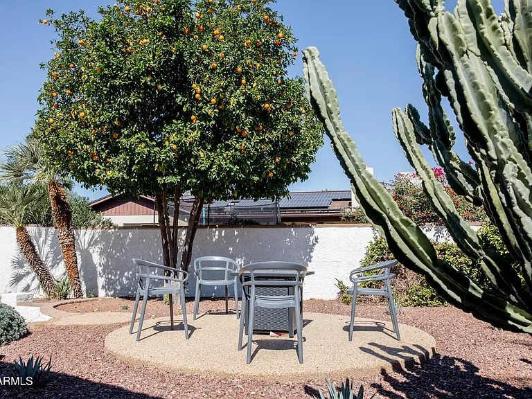 6302 E Winchcomb Dr — Photo 73