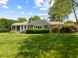 92 Fenwood Dr, Old Saybrook, CT 06475