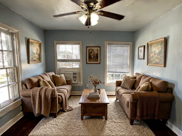 1841 W Main St APT 4, Houston, TX 77098