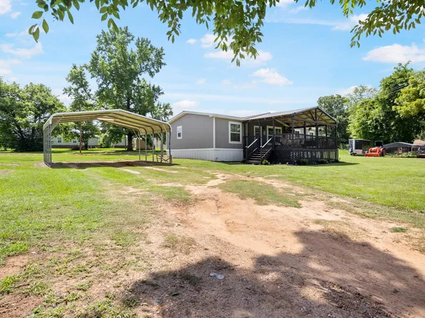 101 County Road 2872, Hughes Springs, TX 75656