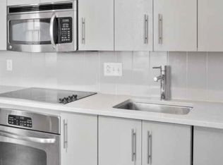 33 3rd Ave #210, Charlestown, MA 02129