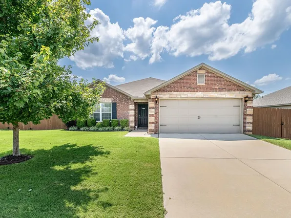 2407 Elmwood Ave, Lowell, AR 72745