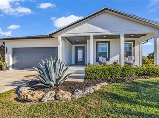 139 Wright Dr, Rotonda West, FL 33947