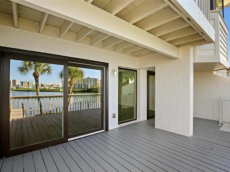 150 Marina Del Rey Ct — Photo 20