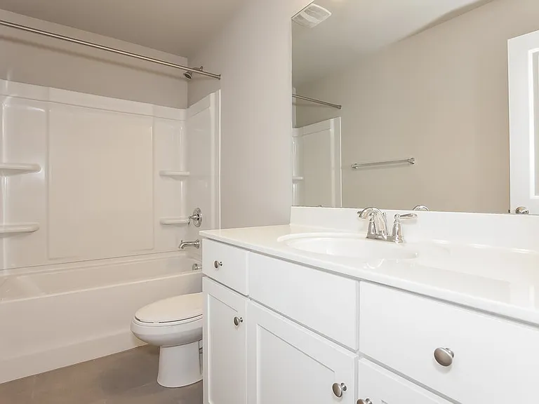 208 Neal Dr — Photo 15
