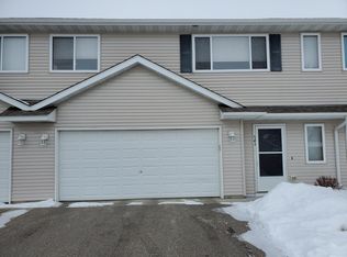 541 Tanager Path, Mankato, MN 56001