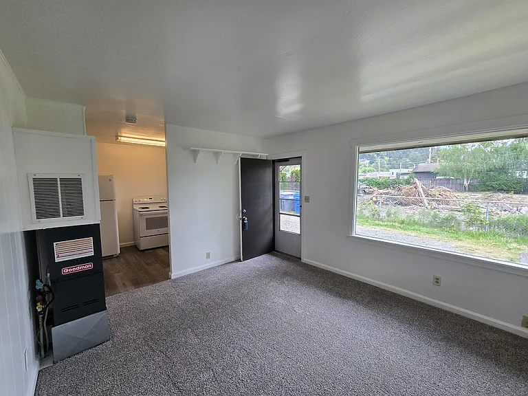 10910 Valley Ave E #10910 — Photo 10