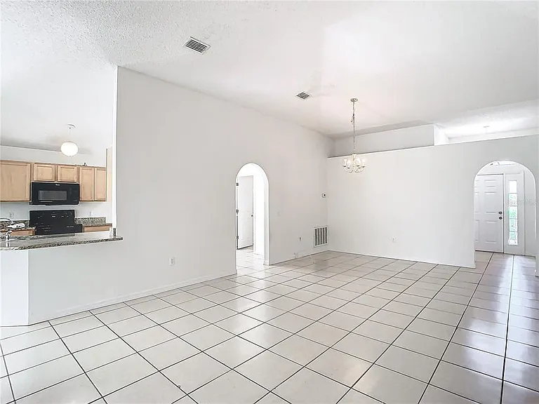 10155 Laxton St — Photo 2