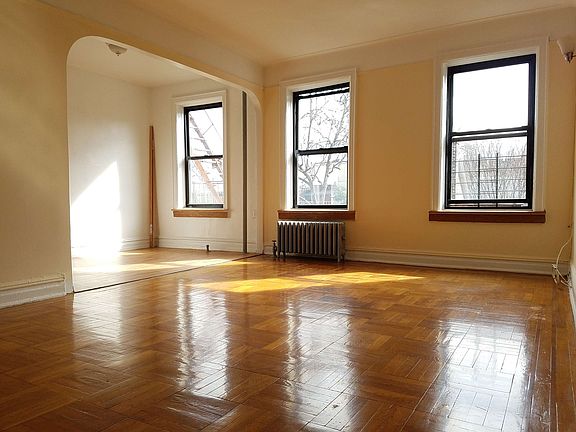 2nd image of 4115 45th St APT 3R