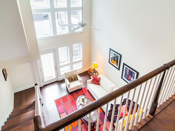 2nd Floor loft / office space