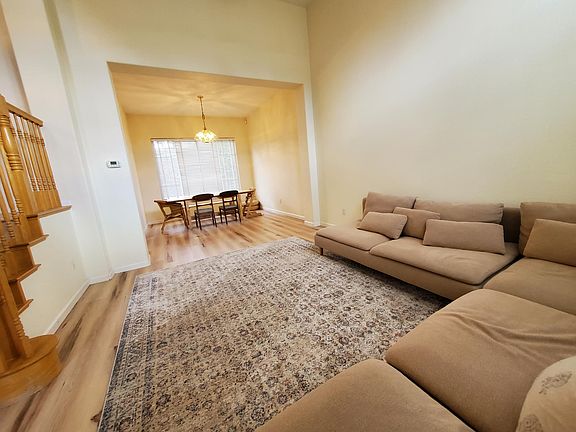 3rd image of 4244 Pinehurst Cir