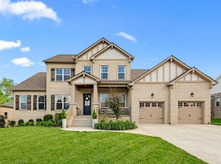 1017 Montrose Dr, Gallatin, TN 37066