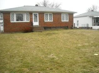 3370 Dentzler Rd, Parma, OH 44134