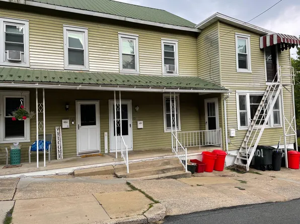 101 Walnut St #1, Mohnton, PA 19540