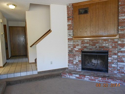 3rd image of 725 Tiffany Dr APT I