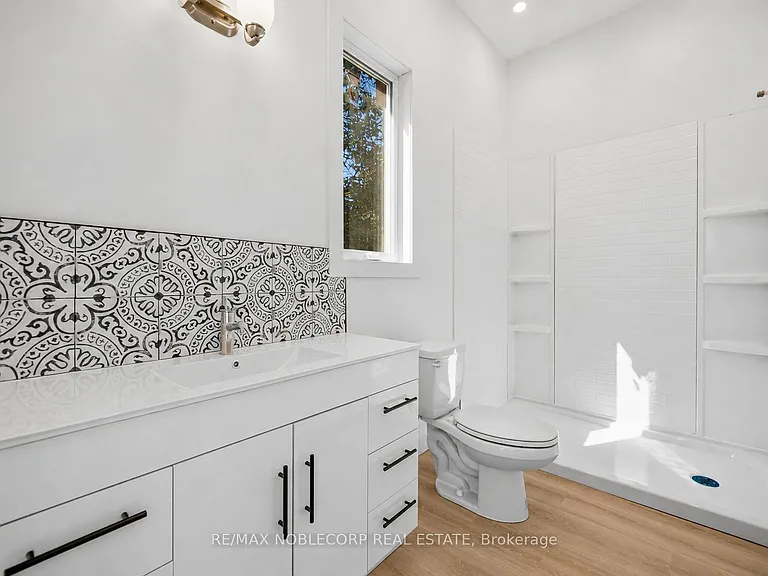 6 Evandale Rd #GARDEN — Photo 24