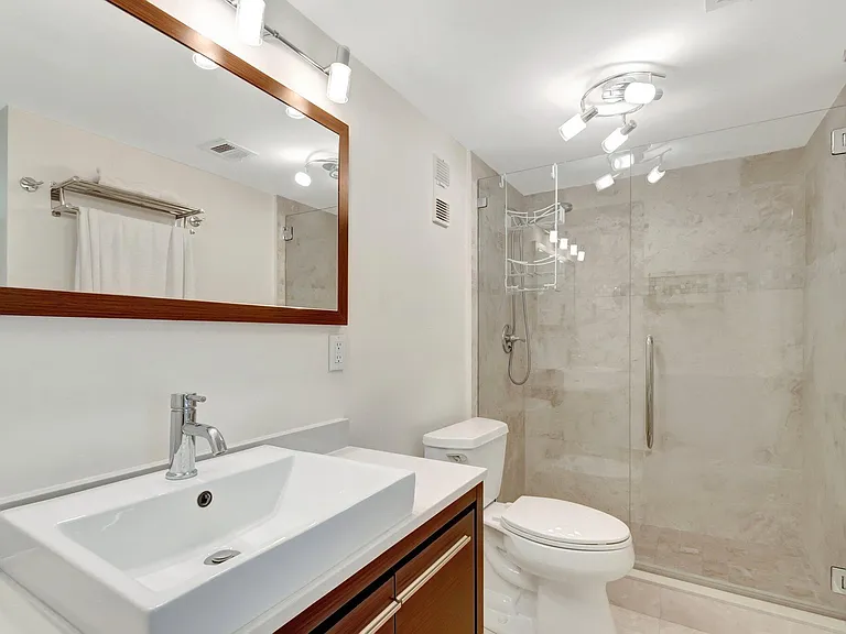 5550 N Ocean Dr #10D — Photo 41