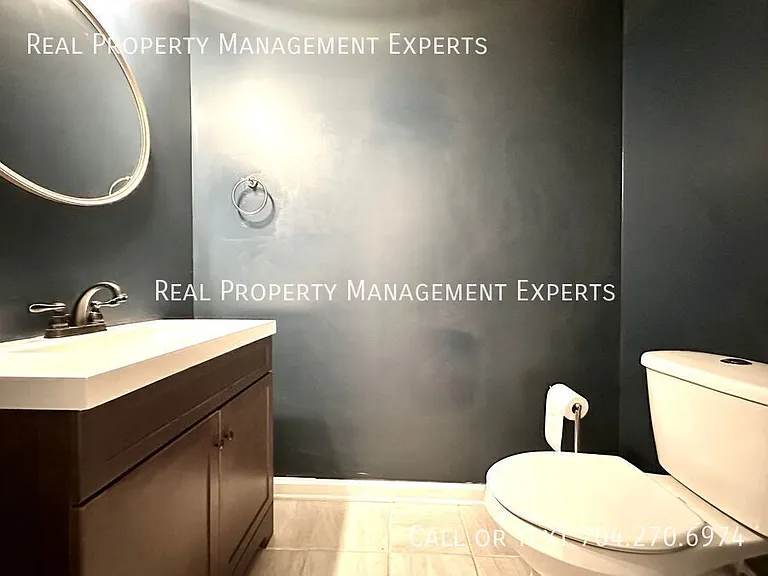 7603 Rolling Meadows Ln — Photo 20