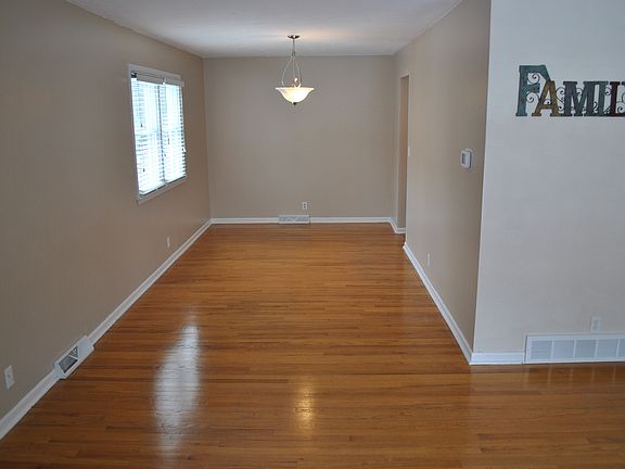 2nd image of 1116 Oke St