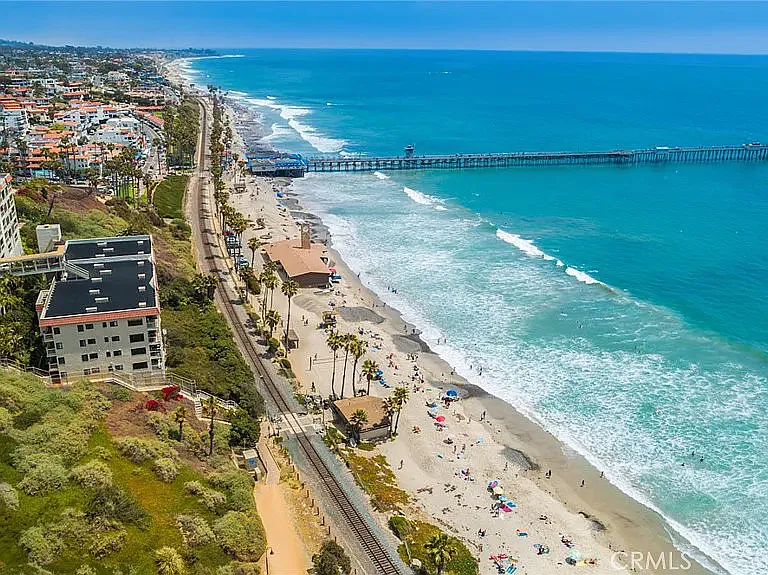 423 Avenida Granada #19 — Photo 16