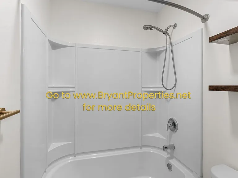 1801 Stonewater Dr — Photo 32